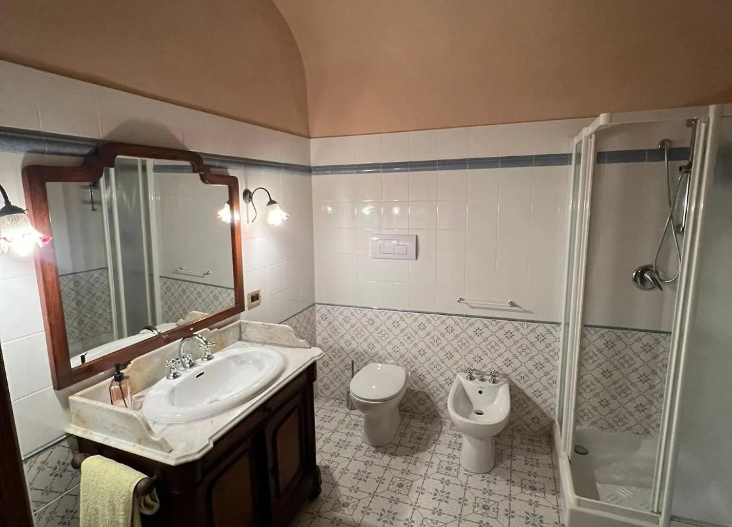 Le Volte Centro Storico Di Poppi Apartment